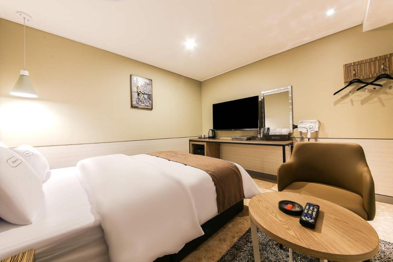 Gimpo Docking Hotel מראה חיצוני תמונה