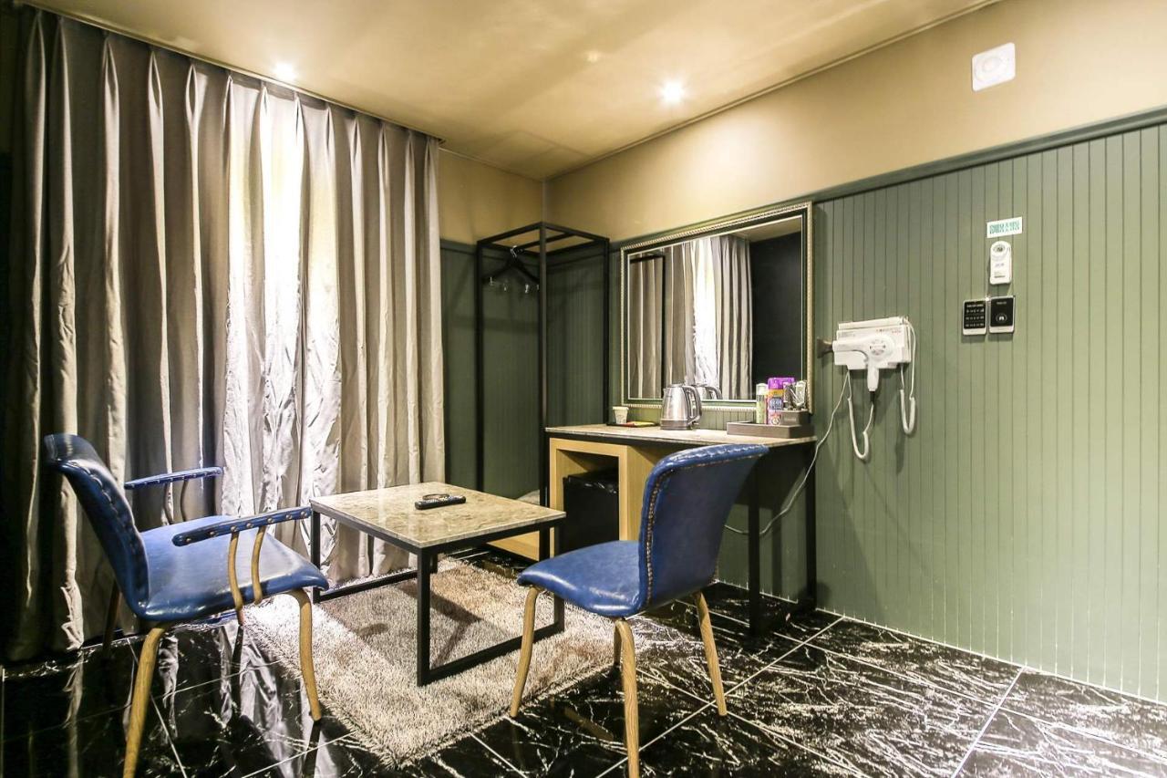 Gimpo Docking Hotel מראה חיצוני תמונה