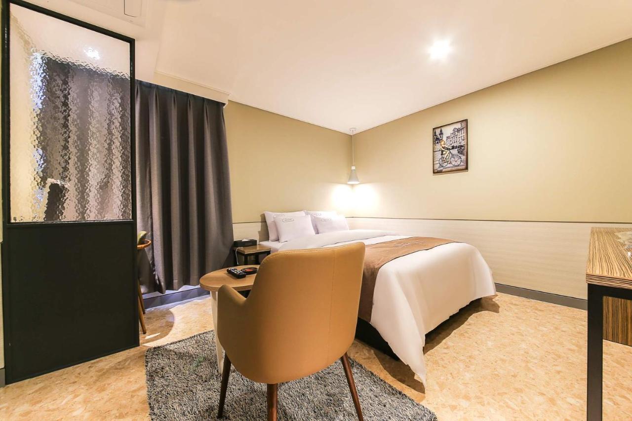 Gimpo Docking Hotel מראה חיצוני תמונה